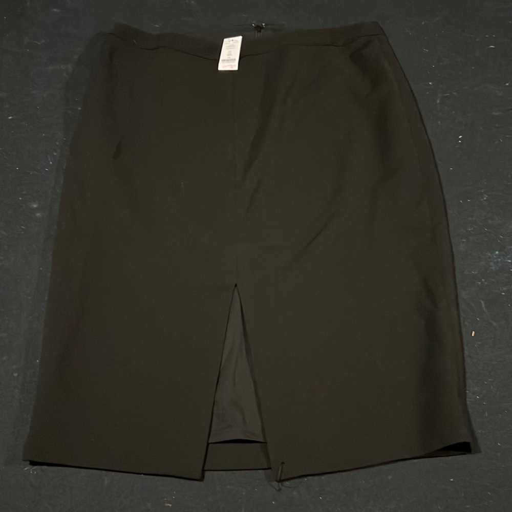 White House black market pencil skirt